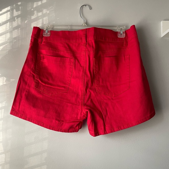 Three pairs of shorts size 16 forever 21 - Picture 11 of 12